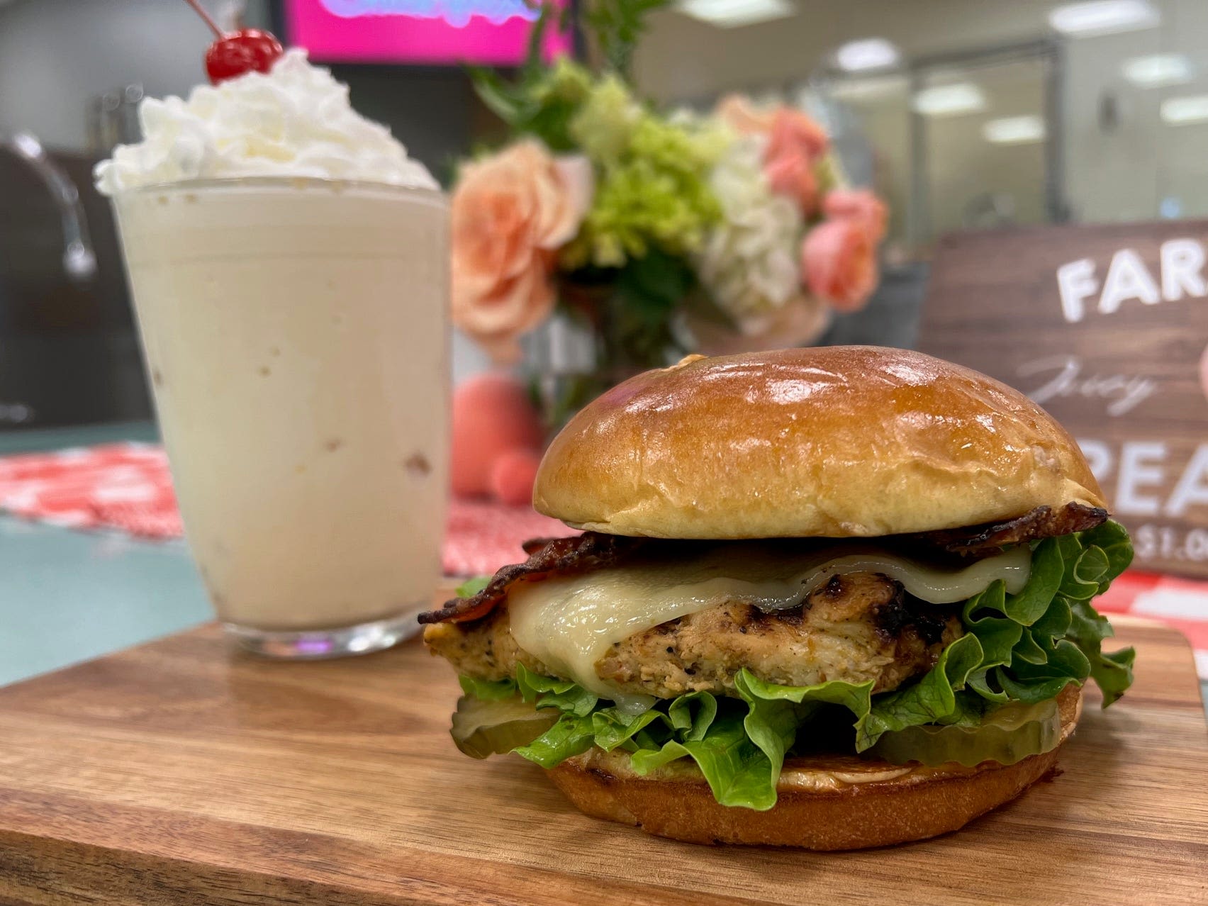 Chick-fil-A has a new chicken sandwich. Here's how it tastes.