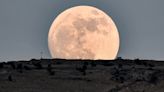 Calendario lunar y astronómico de Junio 2024: Luna de fresa, alineación planetaria y más