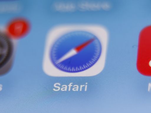 Apple says Safari protects your privacy. We fact-checked those claims.