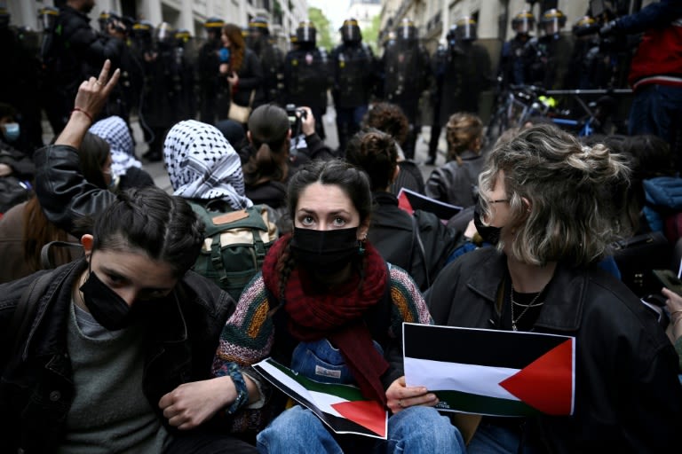 Top French university loses funding over pro-Palestinian protests
