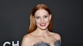 Jessica Chastain explains why she can’t sign fans’ Evelyn Hugo books