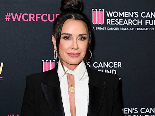 Kyle Richards Finds Rat Trapped in Her Car and Panics: 'What Do I Do?'