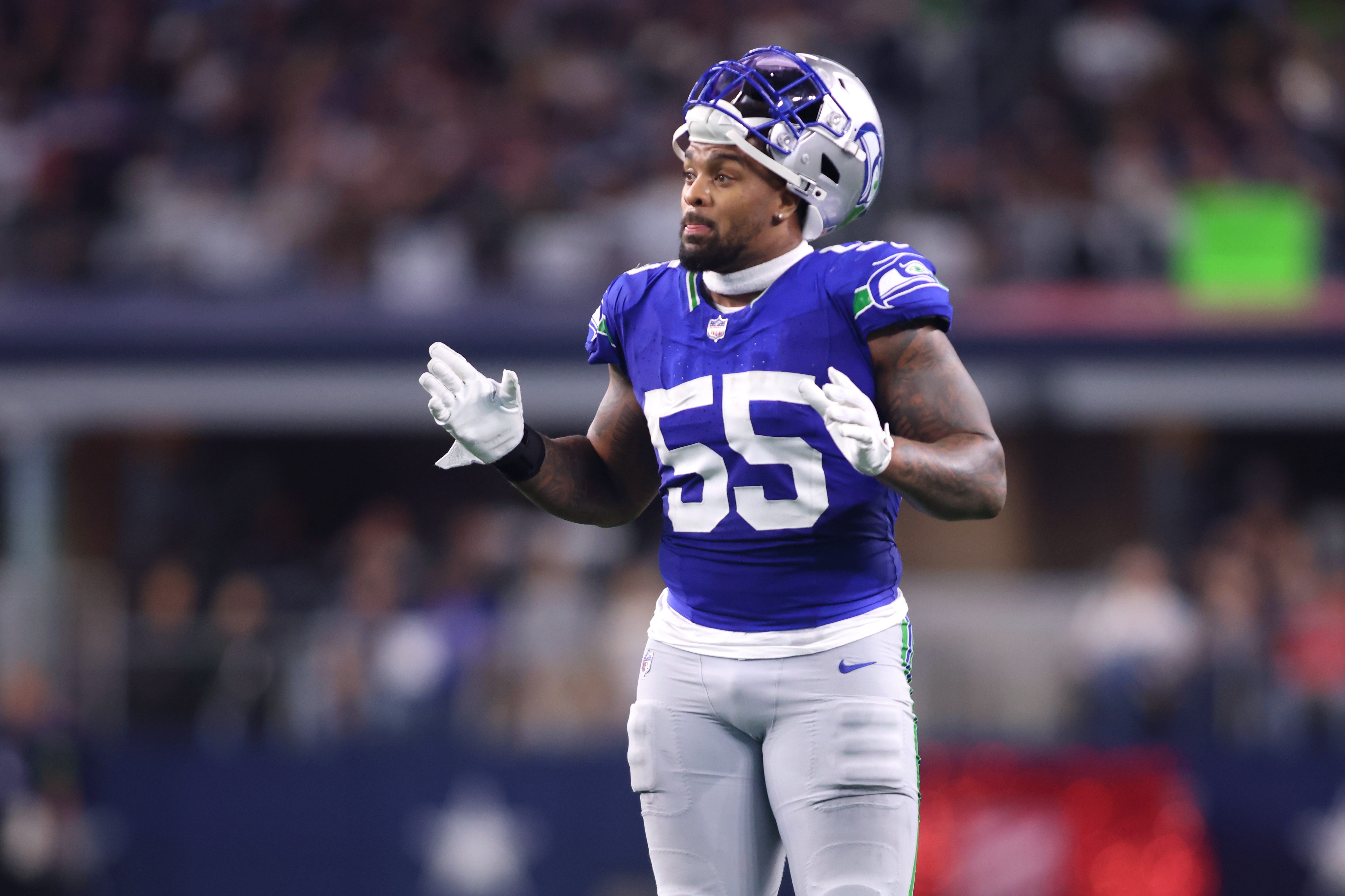 Seahawks HC Mike Macdonald offers injury updates on Dre'Mont Jones, Noah Fant, more