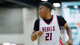 Top 2024 recruit is still considering Kentucky, and other UK men’s basketball recruiting news