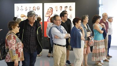 La ciudad aplaude la exposición 'Personajes de Gijón': 'Muestra nuestra diversidad'