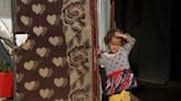 Previo a conferencia para recaudar fondos para Siria, trabajadores humanitarios temen más recortes