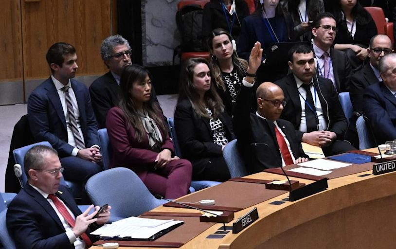 United States vetoes UN resolution to grant Palestine full membership