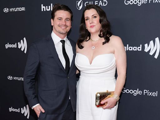 Melanie Lynskey Says Jason Ritter's Proposal Was 'So Confusing' She Didn't Realize They Were Engaged