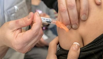 Flu case decline brings end to NY mask mandate for unvaccinated health care workers