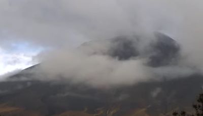 Volcán Popocatépetl amanece entre neblina hoy 26 de junio