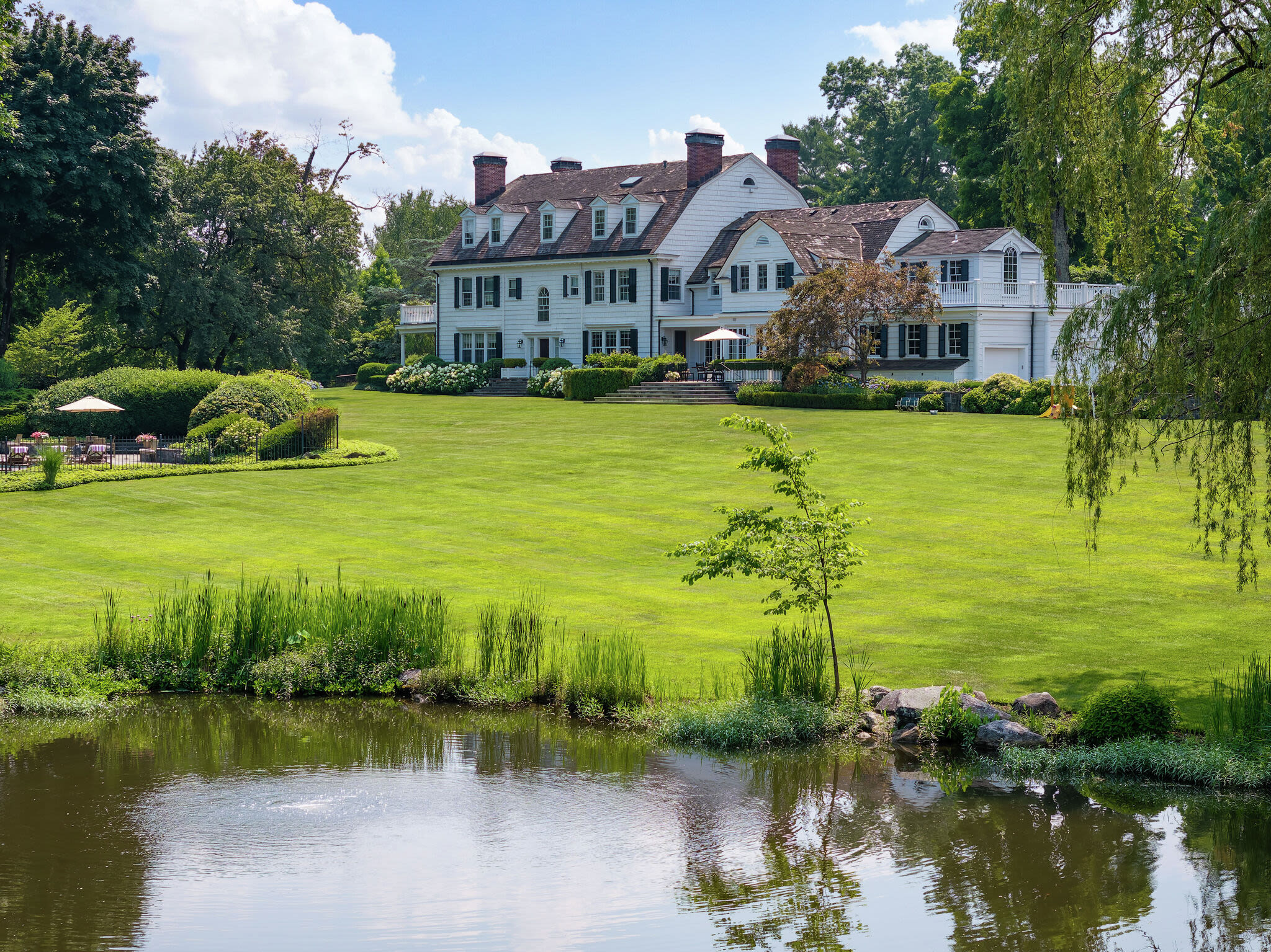 House of fashion designer Kenneth Cole listed near CT border for $22 million