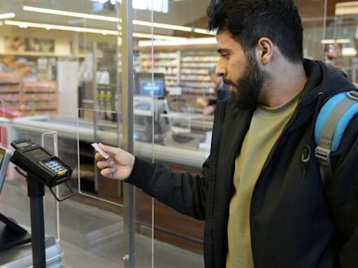 Alemania implanta tarjetas de pago para las prestaciones de los refugiados