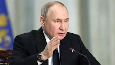 Putin rassicura la Nato e lancia minacce sugli F16