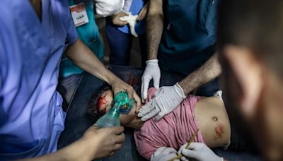 Israel sigue bombardeando Rafah mientras las negociaciones en El Cairo buscan una tregua