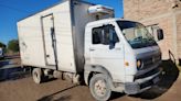 Dramático: un repartidor se colgó de su camión para evitar que se lo llevaran en Huergo - Diario Río Negro