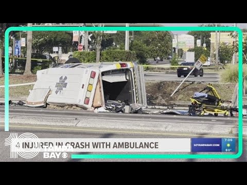 Fla. ambulance crew in stable condition after crash