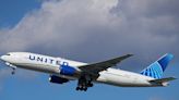 7 taken to hospital after 'severe turbulence' on Newark-bound United Airlines flight