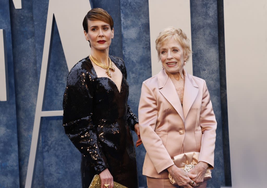 Sarah Paulson reveals she and partner Holland Taylor live in separate homes