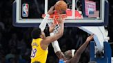 Dennis Schroder scores 26 points, Lakers top Thunder 123-117