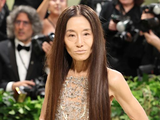 74-Year-Old Vera Wang Rocked a White-Hot Swimsuit With the Shoe Trend That Just Won’t Quit