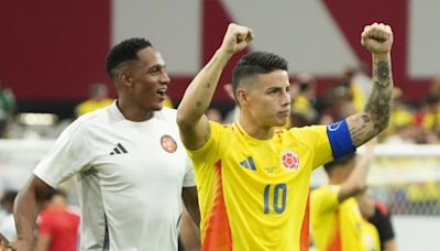 Uruguay y Colombia se miden por un sitio en la final