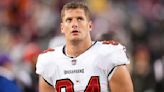 Carl Nassib, el primer jugador de la NFL que reconoció ser gay, se retira