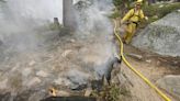 Sin control incendio en California que ha obligado al desalojo y el cierre de carreteras