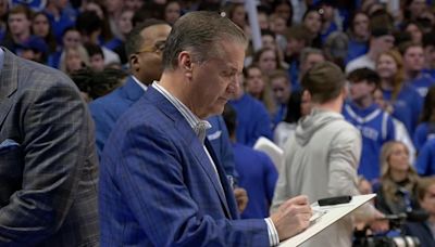 SPORTS PAGE | Bozich & Crawford break down potential bidding war between UK, Arkansas for basketball recruits