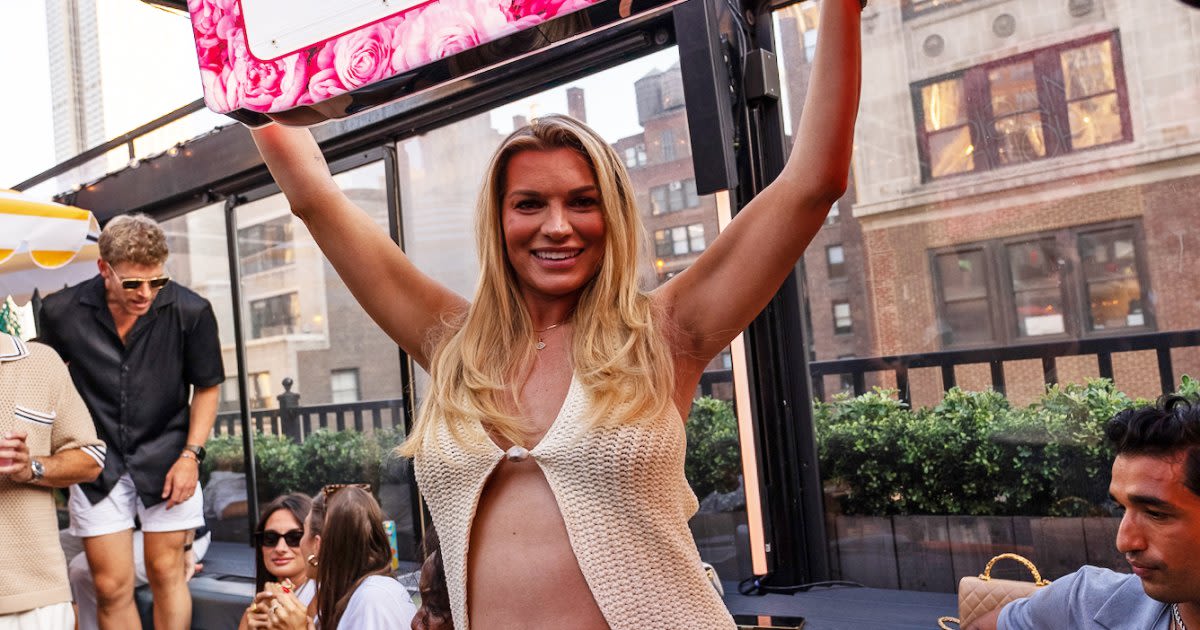 Pregnant Lindsay Hubbard Shows Off Baby Bump at NYC Summer House Bash