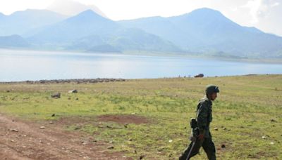 Presa El Bosque pasa de 120 a 70 metros por la sequía en Michoacán