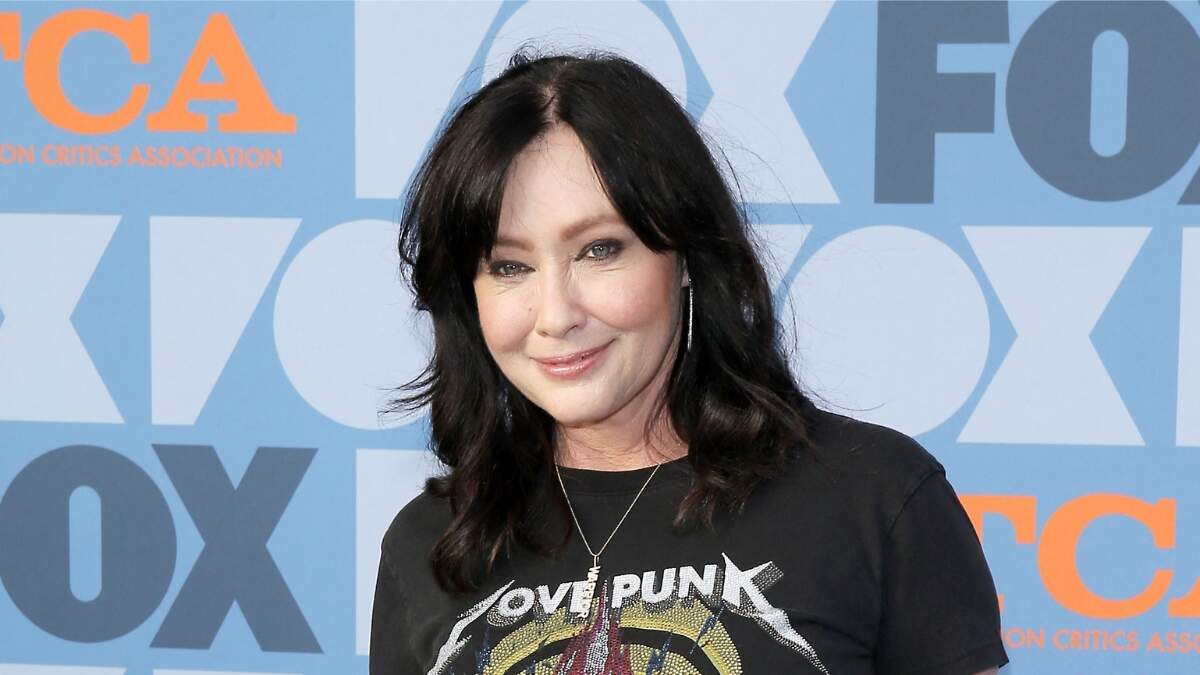 Shannen Doherty's Mom Shares Heartbreaking Message After Daughter's Death | 96.1 NOW