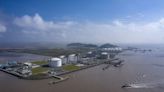 China Halts LNG Sales to Foreign Buyers to Ensure Own Supply