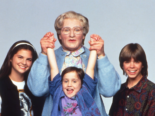 Mrs. Doubtfire Children Reunite After 30+ Years