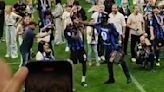 Inter Milan: Lilian Thuram gifle (gentiment) Marcus, qui chambre la Juventus