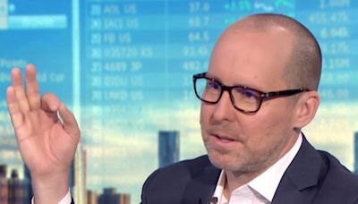 The 'greatest bubble in human history' is close to bursting, black-swan investor Mark Spitznagel says