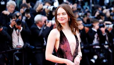 Emma Stone causa sensación en la alfombra roja del Festival de Cannes