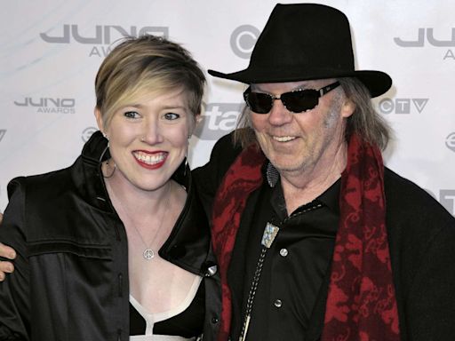Neil Young's 3 Children: All About Zeke, Ben and Amber