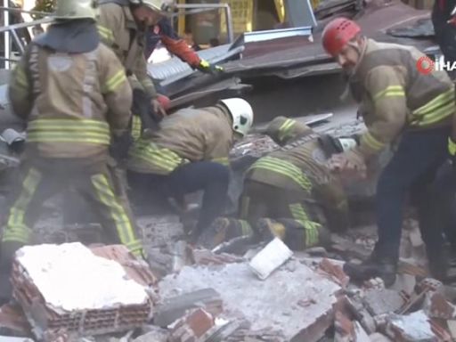 土耳其公寓崩塌釀1死8傷 洪災襲德國南部1義消殉職