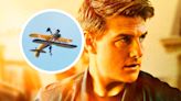 Tom Cruise se la vuelve a jugar colgado de un avión en pleno vuelo para ‘Misión Imposible 8′