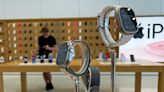 'China iPhone sales likely to signal pressure': Here's what Wall Street expects from Apple's 1st-quarter earnings report