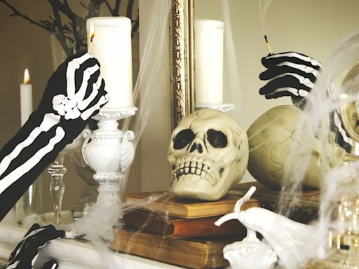 You need to try these 65 Halloween DIY decorations