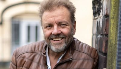 Homes Under The Hammer’s Martin Roberts signs up for huge reality show