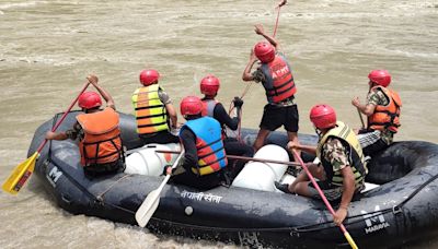 11 bodies recovered after landslide sweeps two buses into river