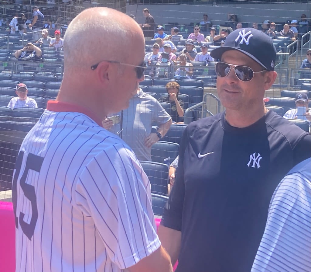 UConn men’s basketball coach Dan Hurley returning to Yankee Stadium to throw out first pitch