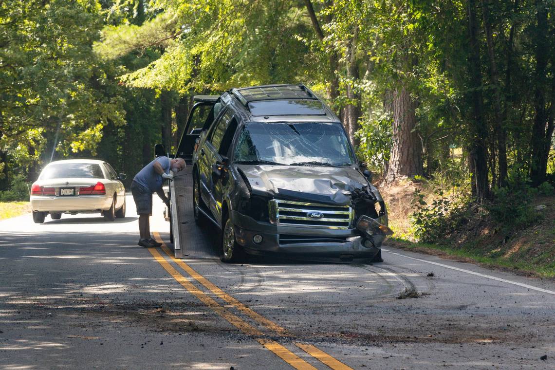 As car repossessions increase, SC tow truck driver speaks out on the dangers he faces