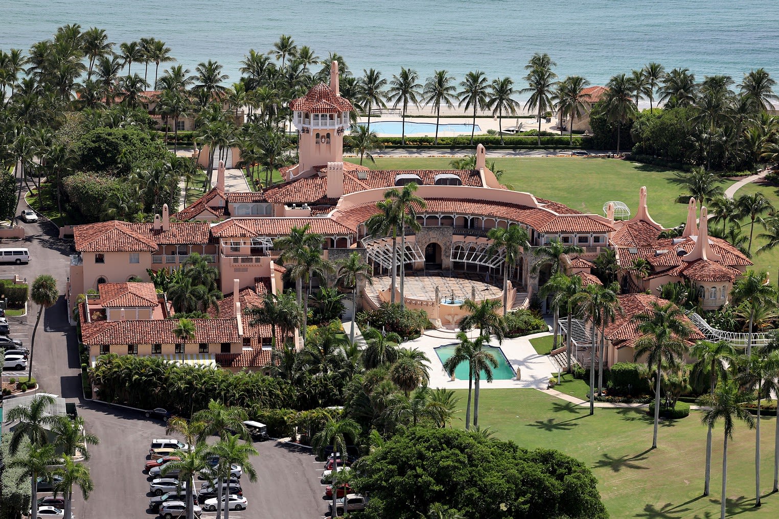 "We Are Not Desperate": Trump's Mar-a-Lago Membership Fee Blasts Off to $1 Million Ahead of Election