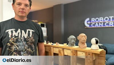 Javier Coronilla, el hombre que hace llorar a los robots