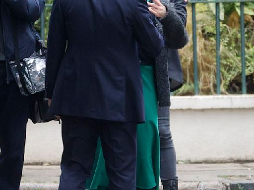 Look Hugh's back! Exclusive pictures of on-set smooch with Bridget