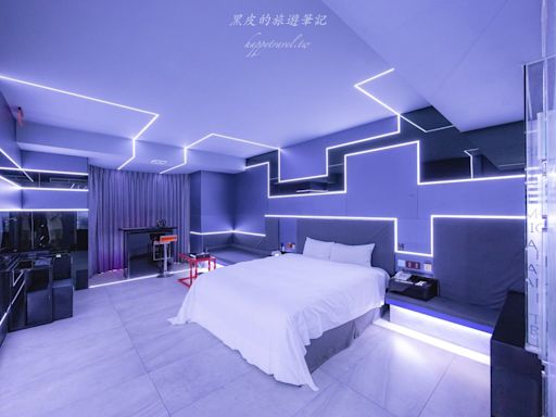 桃園科技風Motel開箱！獨享巨無霸SPA衛浴 看電影配BOSE音響超爽