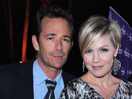 Jennie Garth Reveals the Sweet Way She’s Keeping Late ‘Beverly Hills, 90210’ Co-Star Luke Perry’s Memory Alive